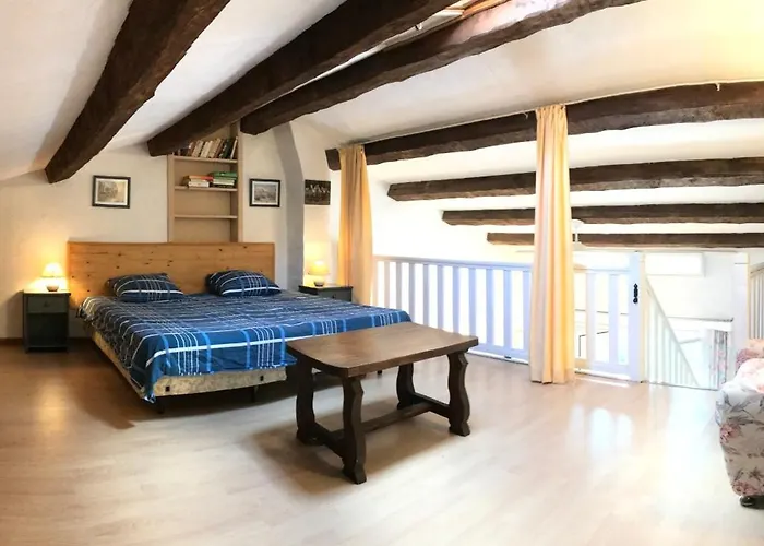 89 Le Grand Pin سانت ماكسيم